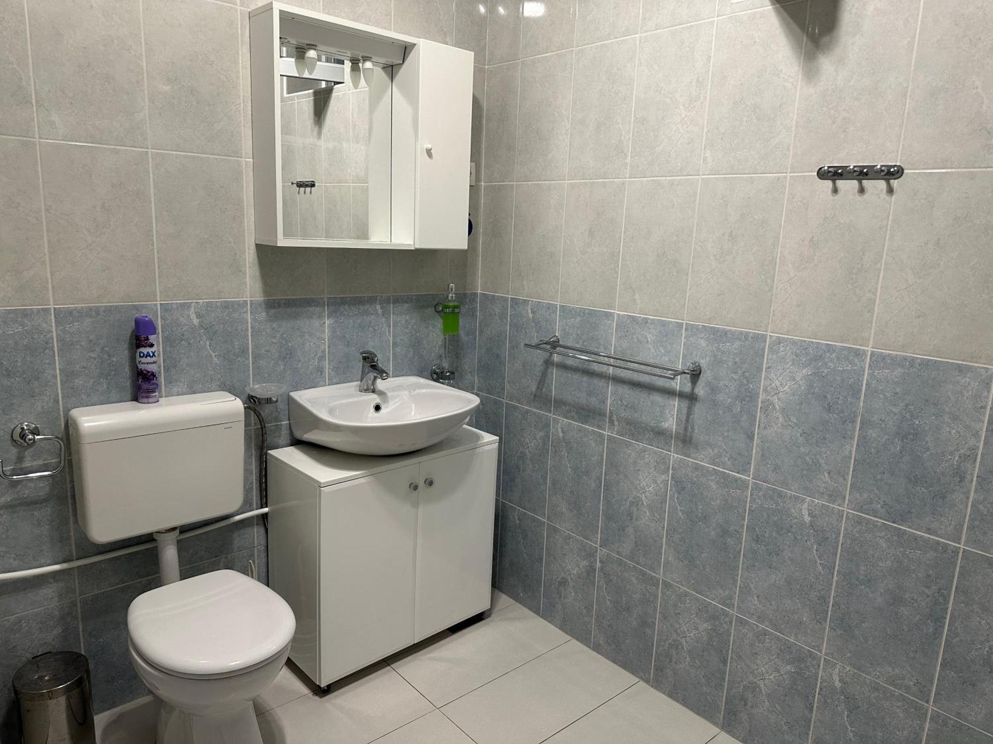 Spacious 1 Bedroom 4 Star Apartment, Mlini Bagian luar foto